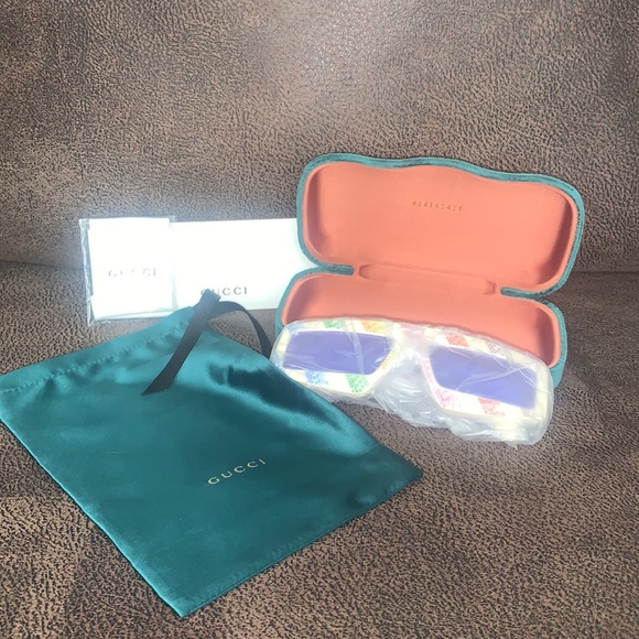 😊100% Authentic, 61 MM white multi Gucci glasses 👓 (SOLD OUT) - Picture 2 of 14
